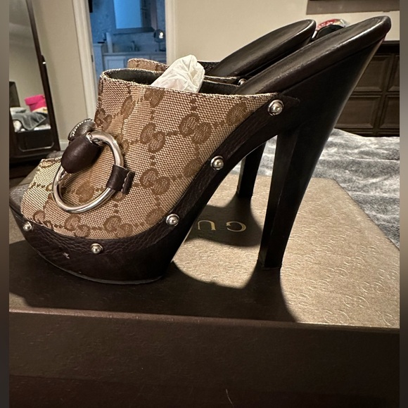 Authentic Gucci Beige/Brown GG Canvas and Leather Icon Bit Platform Clogs - Picture 6 of 13